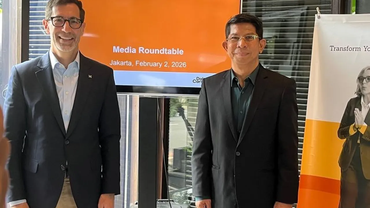 Kesenjangan Adopsi AI: Laporan Dale Carnegie Ungkap Perbedaan Persepsi Pimpinan dan Staf